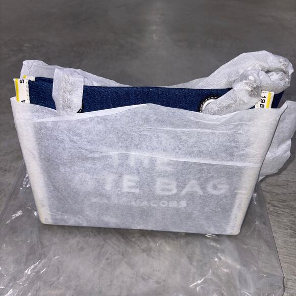 Marc Jacobs The Small Tote Shoulder bag Denim Tote New Sealed - Picture 5 of 14